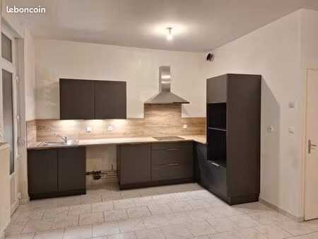 maison 6 pièces 135 m²