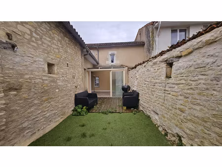 location maison 3 pièces 101m² yversay 86170