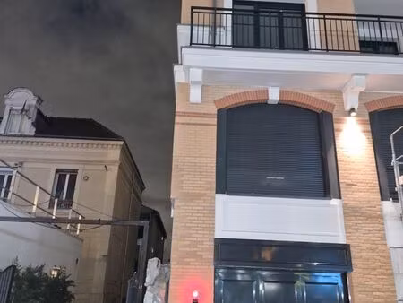 place de parking 12m2