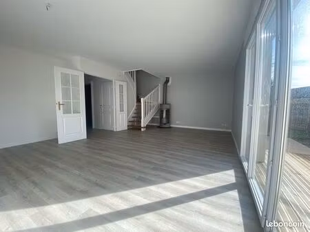 maison familiale dans résidence sécurisée