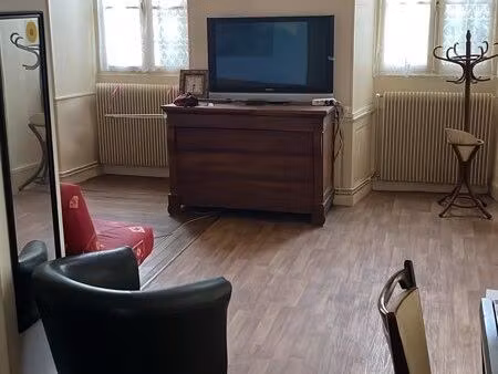 location t1 meublé de 40m2 châtillon sur seine