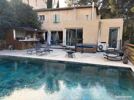 location maison martigues