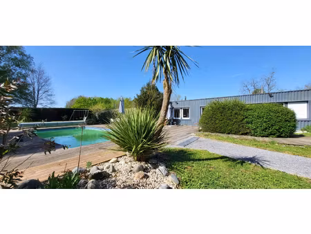 villa saint andre de cubzac 7 pièce(s) 306.93 m2