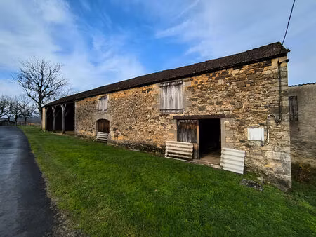 vente grange 1 pièce  666.00m²  saint