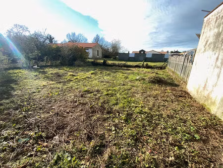 vente terrain  308.00m²  treize