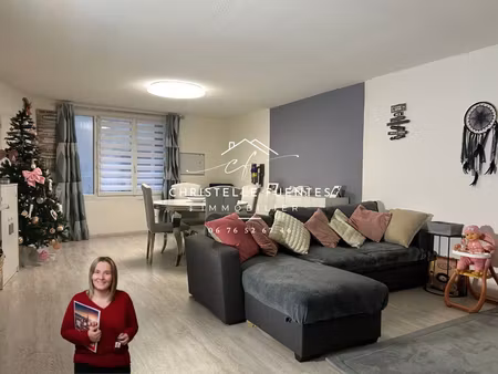 herault - loupian (34140) - maison de ville - 3 pieces - 84m2 + 33m2 grenier