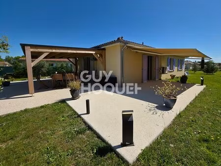 maison de plain-pied pmr  rénovée  résidence sécurisée à montverdun