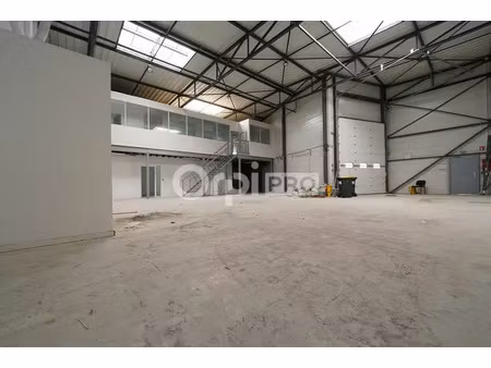 local d'activite a vendre