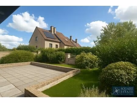 prachtig appartement met terras aan de markt