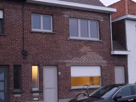 centraal gelegen rijwoning met tuin
