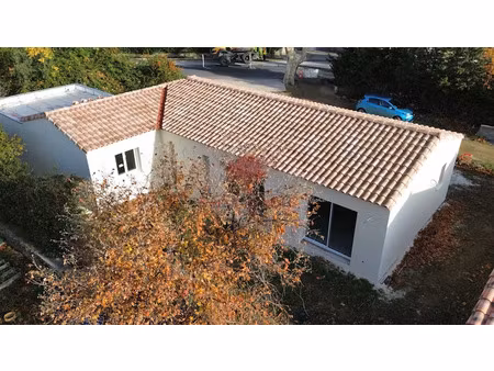 vente villa 4 pièces 115 m² à saint-félix-de-lodez (34725)  365 000 €