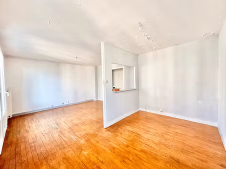 vente appartement 4 pièces 63m2 fontaine 38600 - 80000 € - surface privée