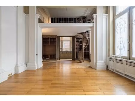 duplex à vendre avec terrasse et 2 chambres   saint-gilles (vbd68486)