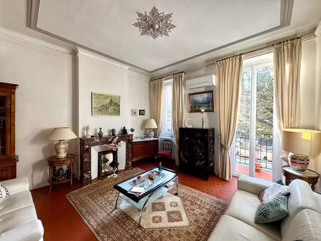 vente appartement 5 pièces 101m2 marseille 8eme (13008) - 540000 € - surface privée