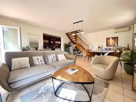 vente maison 4 pièces 88m2 auriol 13390 - 430000 € - surface privée