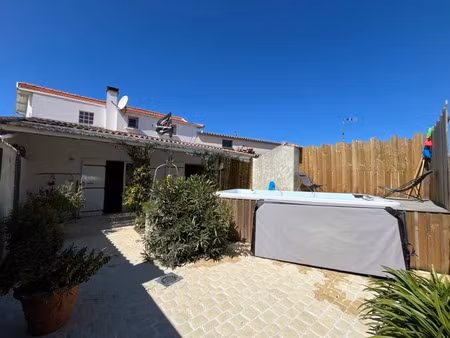 vente maison 5 pièces 134 m² à dolus-d'oléron (17550)  395 000 €