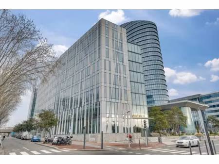 location bureaux issy-les-moulineaux 92130