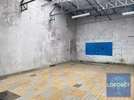 local commercial annay à louer