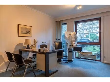 bureaux à vendre de 60 m² à uccle (vbd68694)