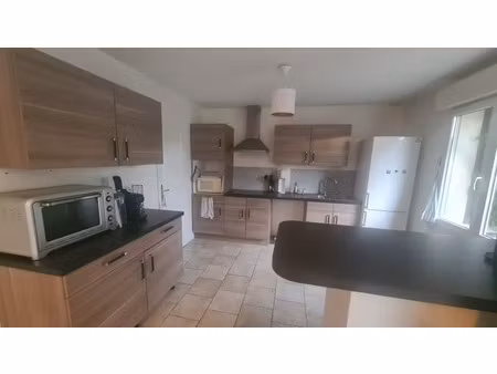 location maison 94m² neuville aux bois 45170