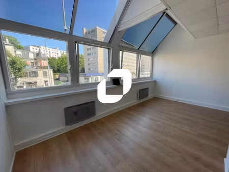 a louer  centre ville !