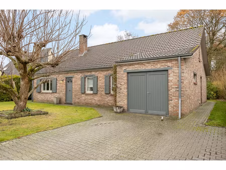 huis te koop in malle met 3 slaapkamers