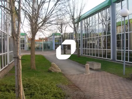 location bureau saint thibault des vignes 77400