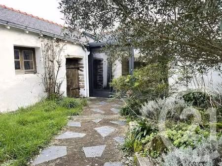 vente maison à saint-étienne-de-montluc (44360) : à vendre / 166m² saint-étienne-de-montlu