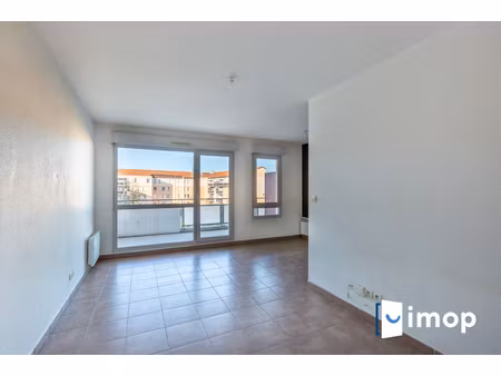 3 pièces avec extérieur