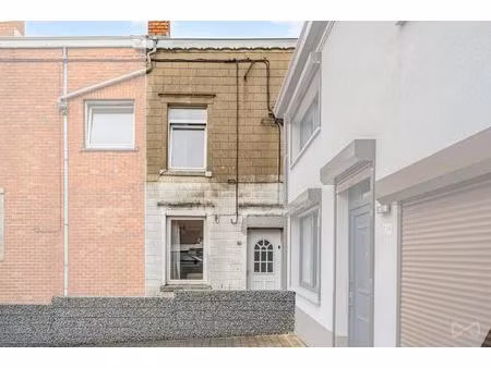 maison à vendre à rue de courcelles 138 roux (vbd68471)