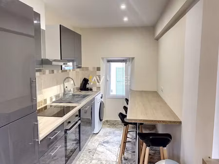 vente maison 8 pièces 210 m² à la garde-freinet (83680)  787 500 €