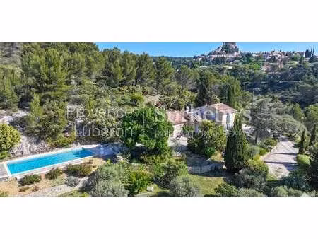 maison avec piscine et terrasse le barroux (84)