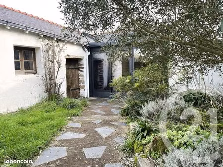 longère 6 pièces 165 m²