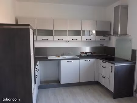 maison t4 rénové face au pyrénées