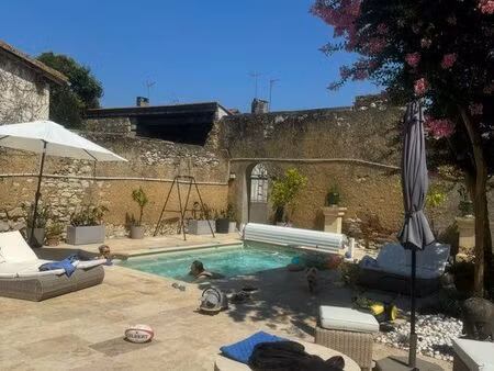 grande maison de ville sur fleurance