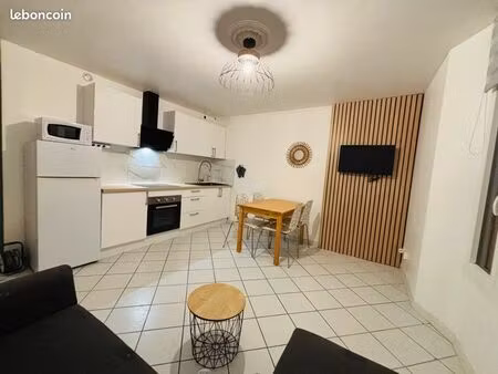 t2 meublé - 04190 les mees