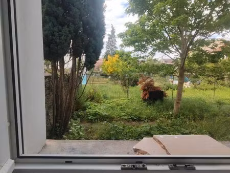 appartement 2 pièces 64 m²