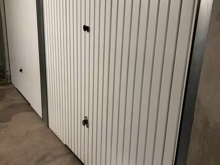 garage à louer juvignac