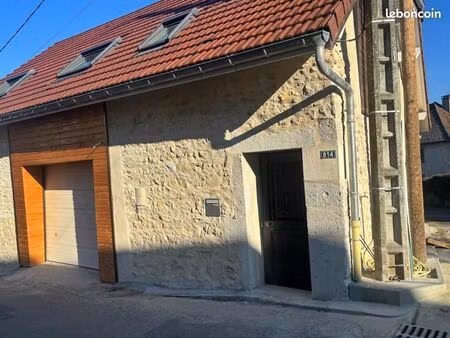maison 6 pièces 83 m²