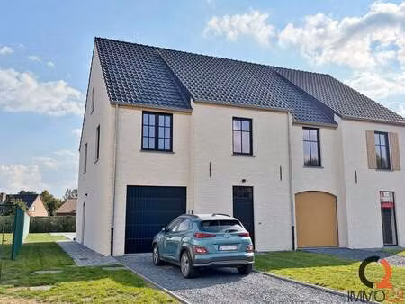 maison à louer à deurne € 1.550 (lj5sr) | zimmo