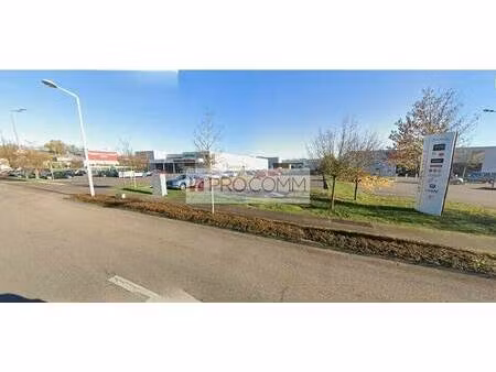 local commercial à vendre