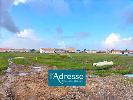 terrain constructible viabilisé à vendre