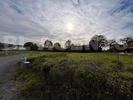 terrain constructible viabilisé à vendre
