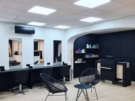 vente commerce 1 pièce 69 m² jurançon (64110)