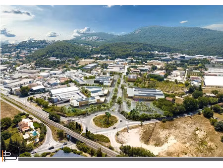 locaux d activites - neuf - hyeres 83