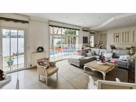 suresnes centre-ville bas grande maison d'exception