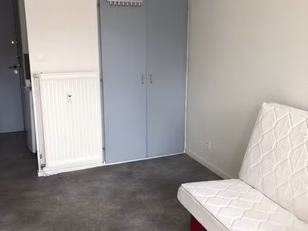 studio meublé - bx/ornano