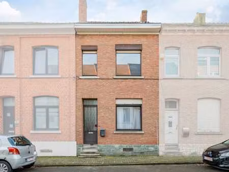 maison familiale prête à emménager au centre de lembeek