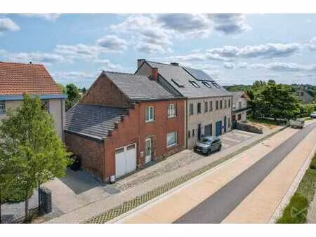 maison semi-mitoyenne avec garage au cœur de haasrode