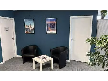 location bureaux et commerces à nantes (44000) : à louer / 66m² nantes